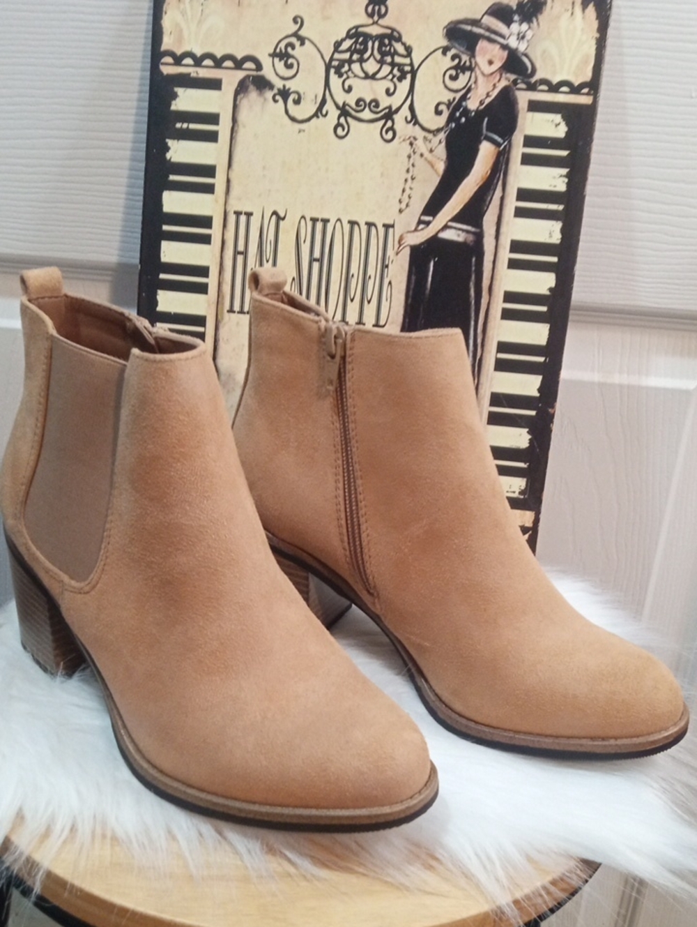 WHITE MOUNTAIN CHELSEA ANKLE BOOT